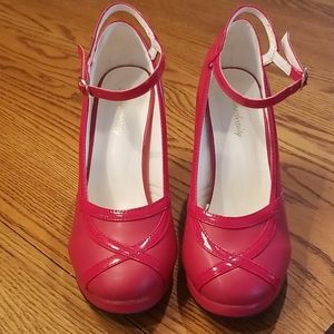 Vintage style Red ankle buckle heels